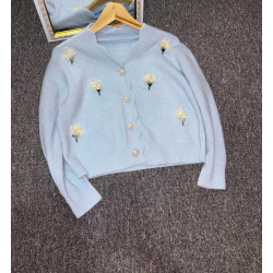 Cardigan Flower